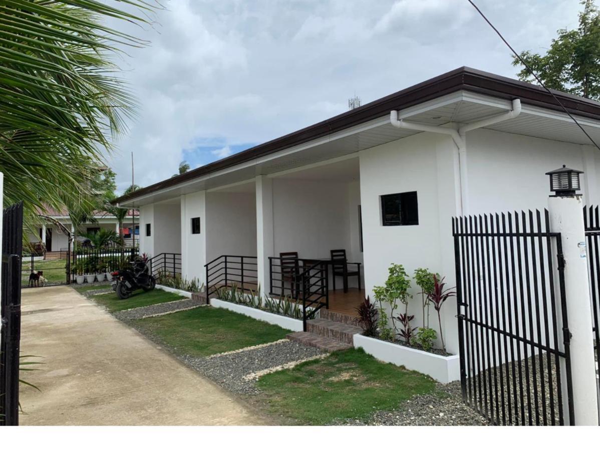 موالبوال Palm Tree Lodge المظهر الخارجي الصورة